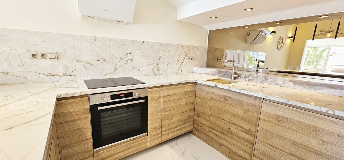 3 Bed Townhouse for sale in Estepona Costa Del Sol, Málaga, Spain