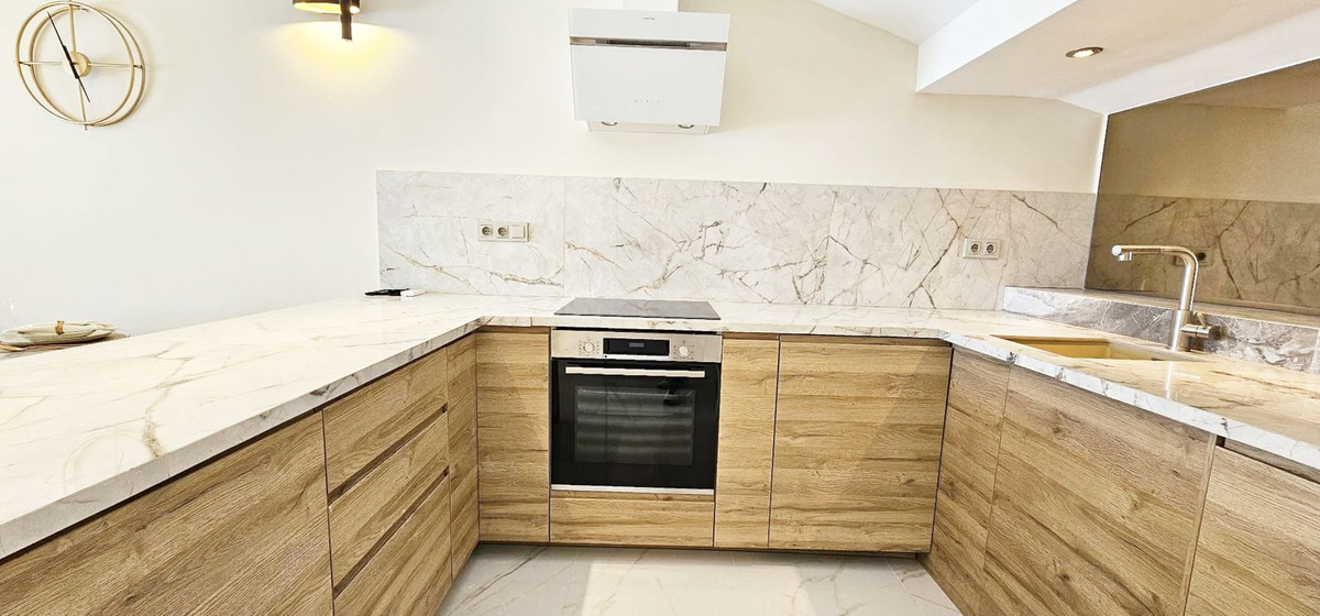3 Bed Townhouse for sale in Estepona Costa Del Sol, Málaga, Spain