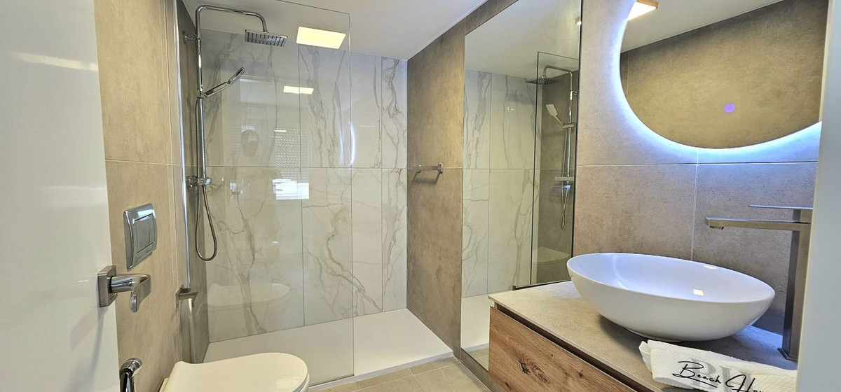 3 Bed Townhouse for sale in Estepona Costa Del Sol, Málaga, Spain
