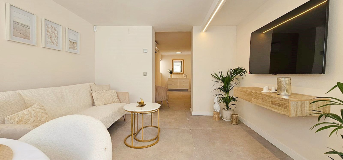 3 Bed Townhouse for sale in Estepona Costa Del Sol, Málaga, Spain