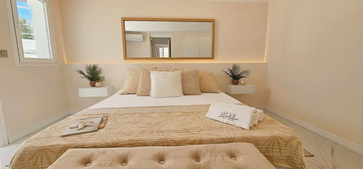 3 Bed Townhouse for sale in Estepona Costa Del Sol, Málaga, Spain