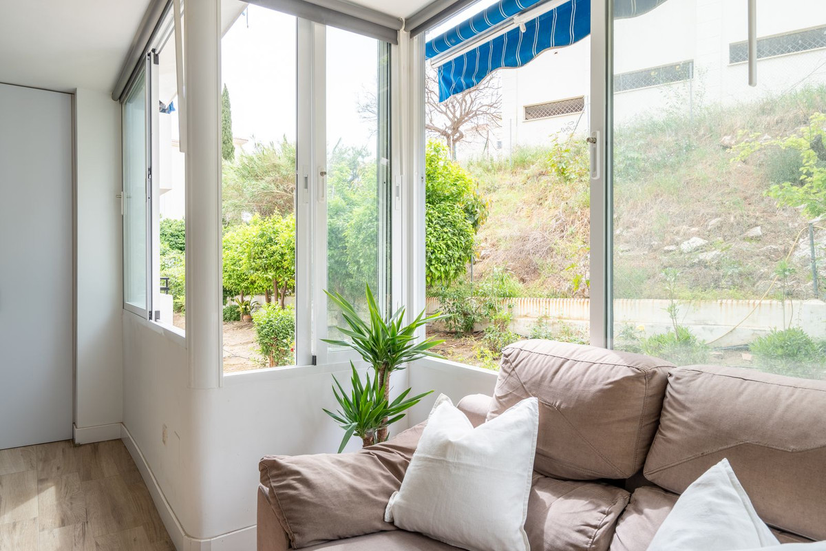 Se vende Apartamento Planta Media de 3 dormitorios en Costa Del Sol, Málaga, España