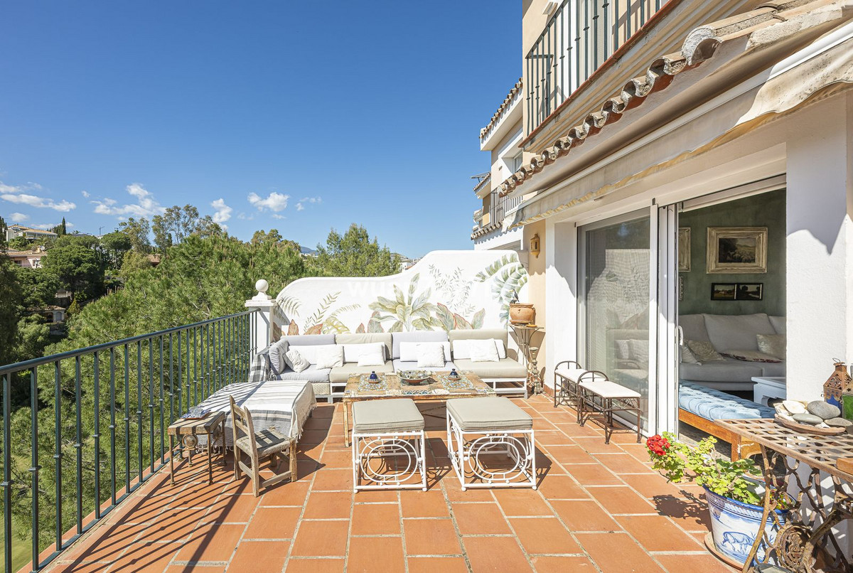 4 Bed Townhouse for sale in La Quinta Costa Del Sol, Málaga, Spain