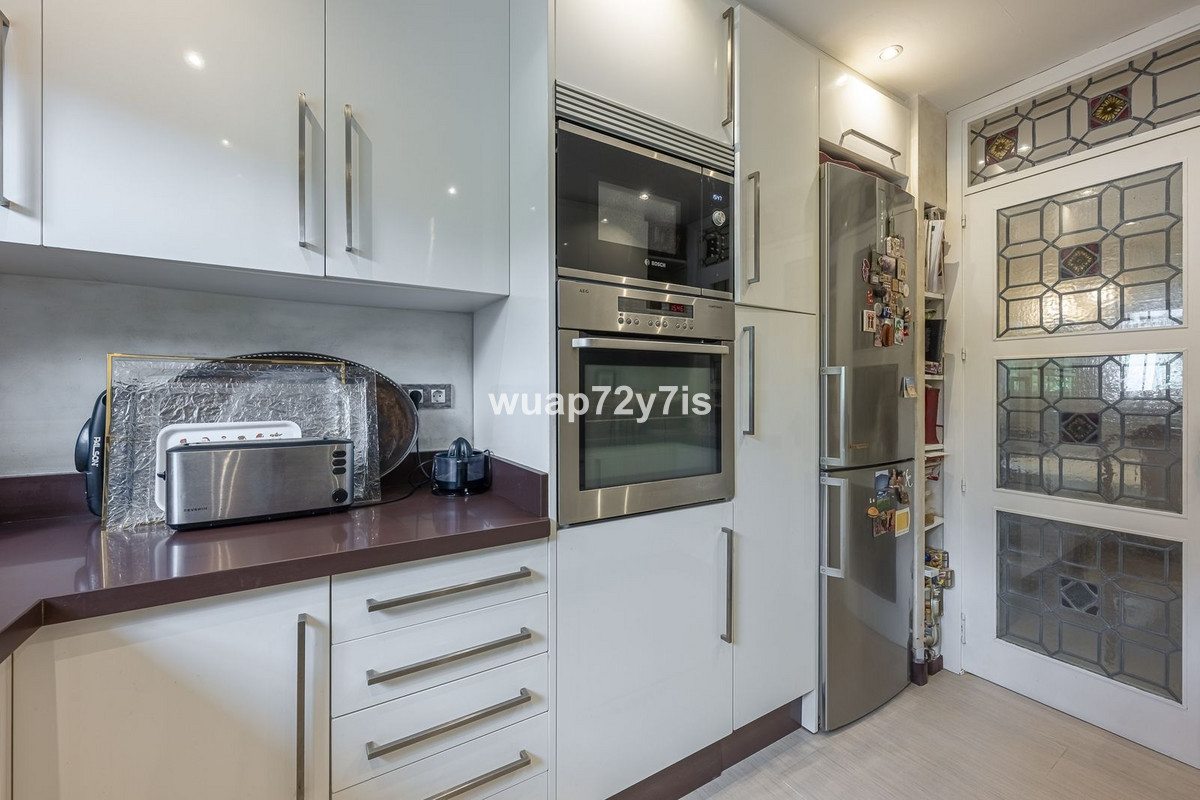 4 Bed Townhouse for sale in La Quinta Costa Del Sol, Málaga, Spain