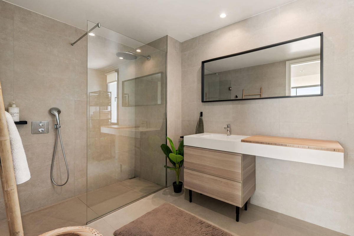 5 Bed Townhouse for sale in La Cala Golf Costa Del Sol, Málaga, Spain