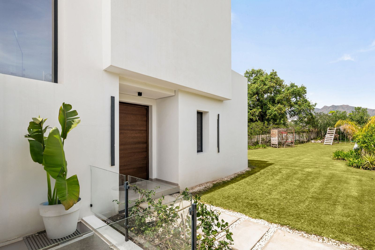 5 Bed Townhouse for sale in La Cala Golf Costa Del Sol, Málaga, Spain