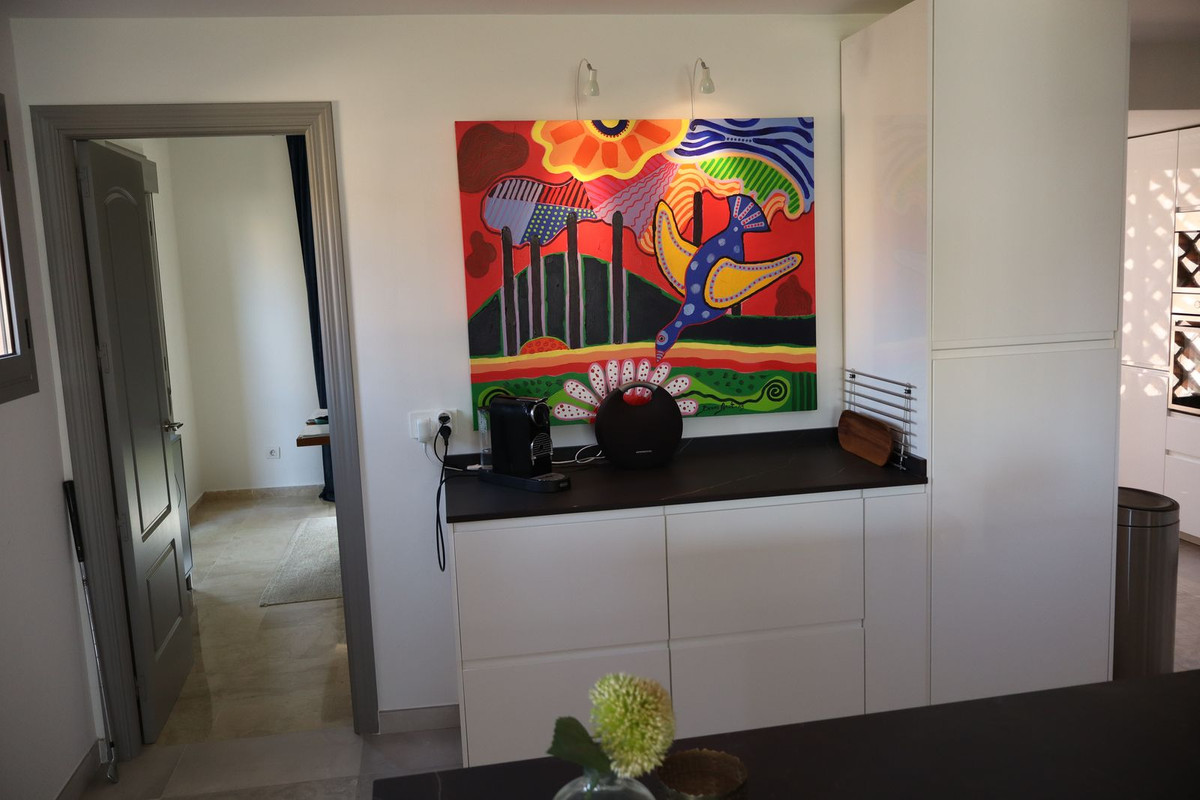 3 Bed Apartment for sale in Atalaya Costa Del Sol, Málaga, Spain