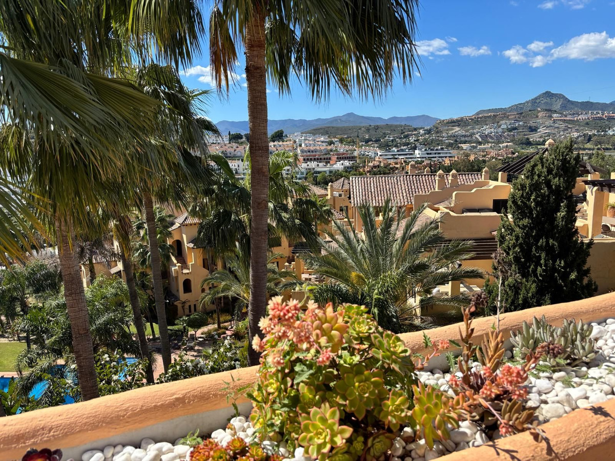 3 Bed Apartment for sale in Atalaya Costa Del Sol, Málaga, Spain