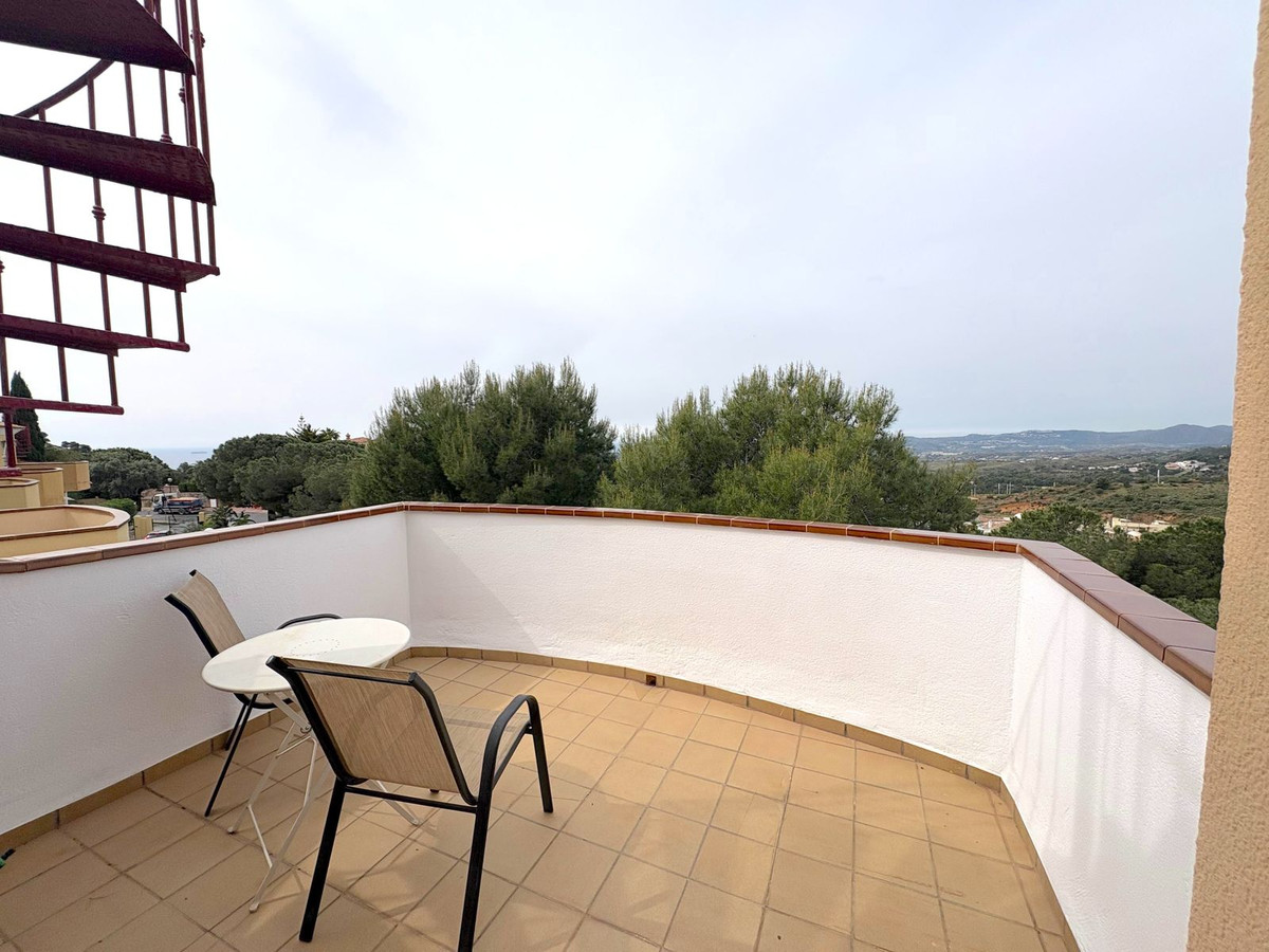 Se vende Pareada de 3 dormitorios en Costa Del Sol, Málaga, España