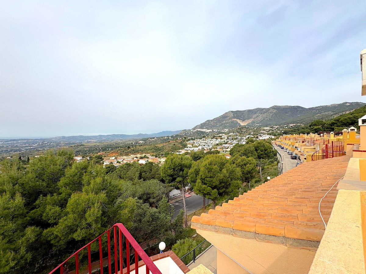 Se vende Pareada de 3 dormitorios en Costa Del Sol, Málaga, España