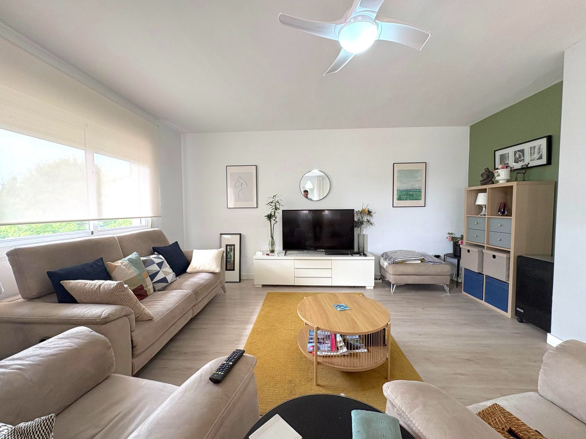 Se vende Pareada de 3 dormitorios en Costa Del Sol, Málaga, España