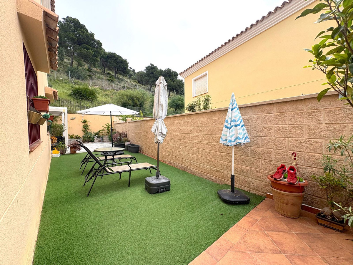 Se vende Pareada de 3 dormitorios en Costa Del Sol, Málaga, España