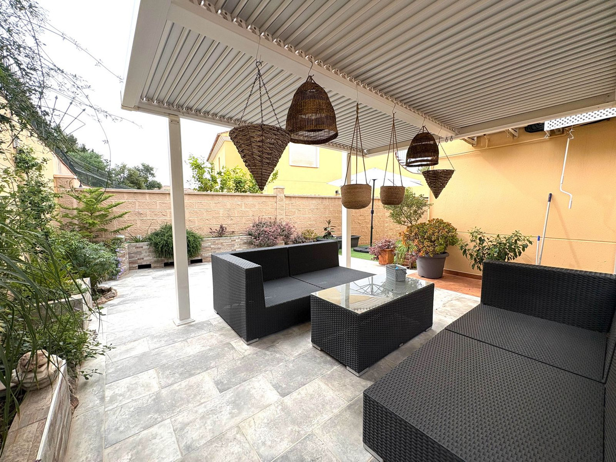 Se vende Pareada de 3 dormitorios en Costa Del Sol, Málaga, España