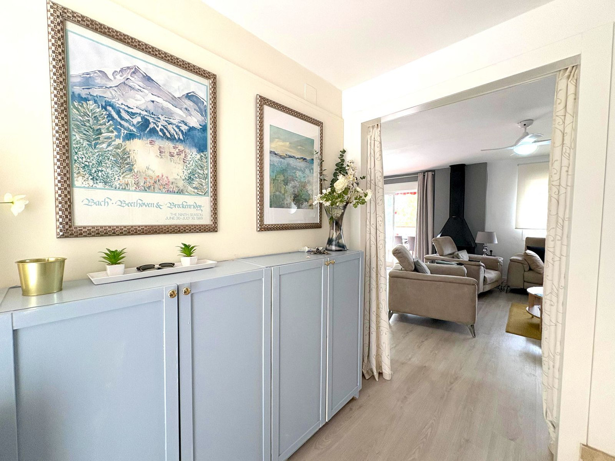 Se vende Pareada de 3 dormitorios en Costa Del Sol, Málaga, España