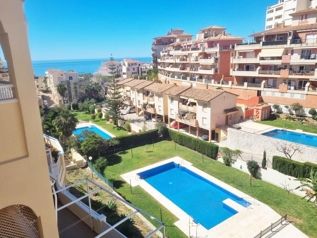 2 Bed Apartment for sale in Benalmadena Costa Costa Del Sol, Málaga, Spain