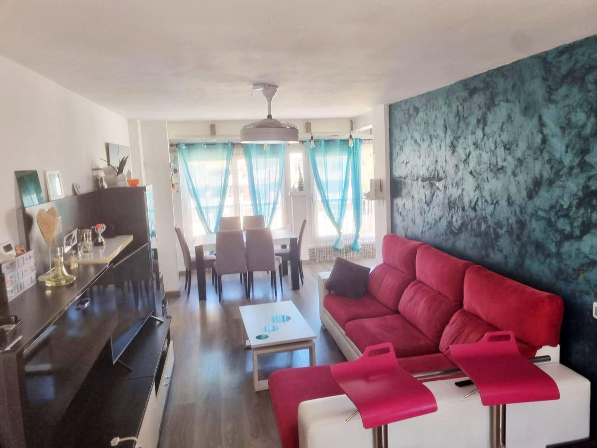 2 Bed Apartment for sale in Benalmadena Costa Costa Del Sol, Málaga, Spain