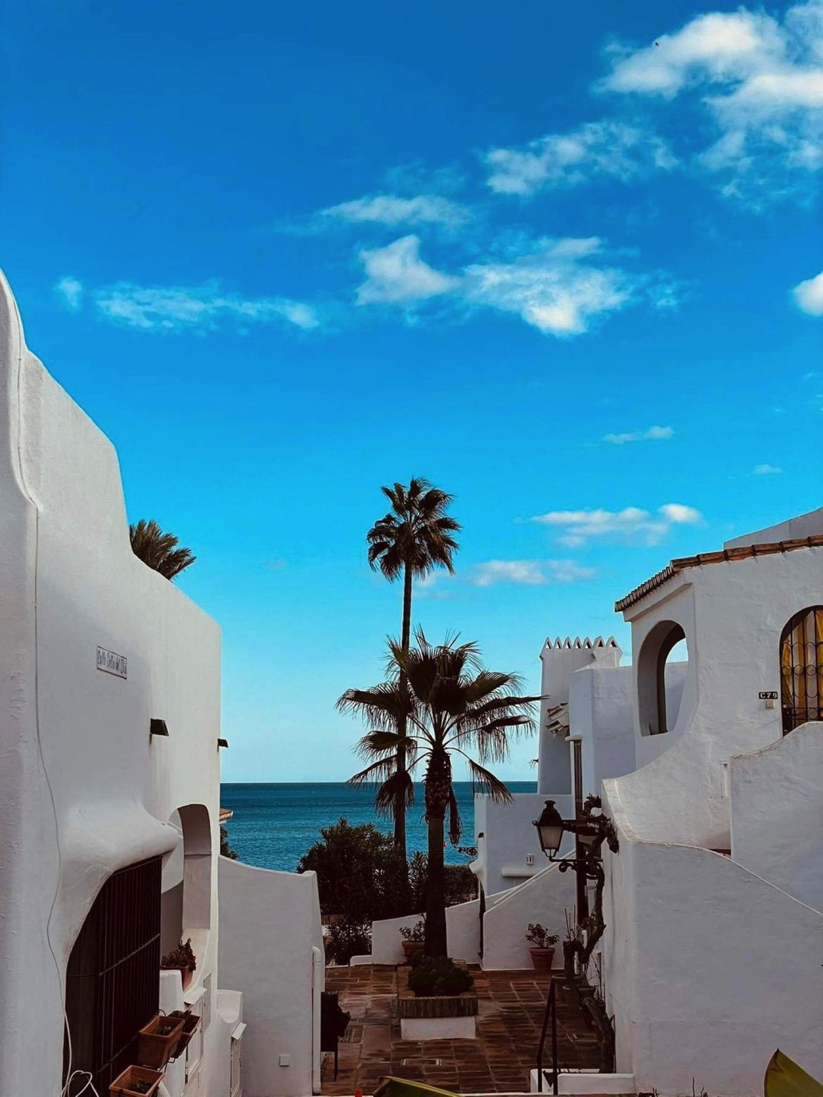 3 Bed Townhouse for sale in La Duquesa Costa Del Sol, Málaga, Spain