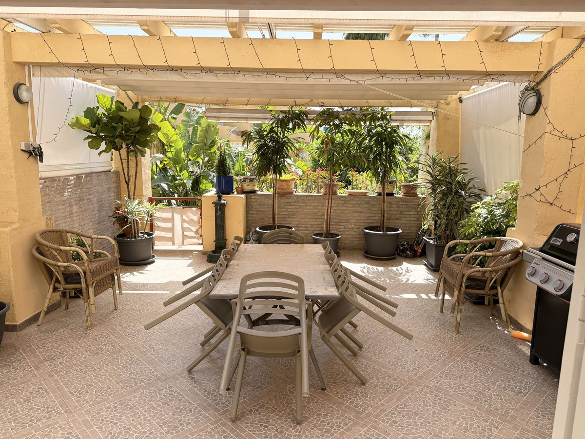 3 Bed Townhouse for sale in Selwo Costa Del Sol, Málaga, Spain