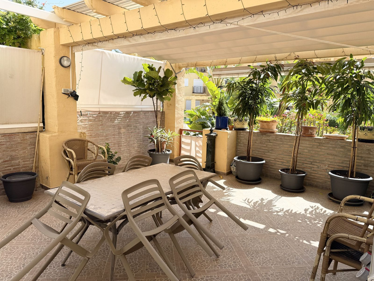 3 Bed Townhouse for sale in Selwo Costa Del Sol, Málaga, Spain