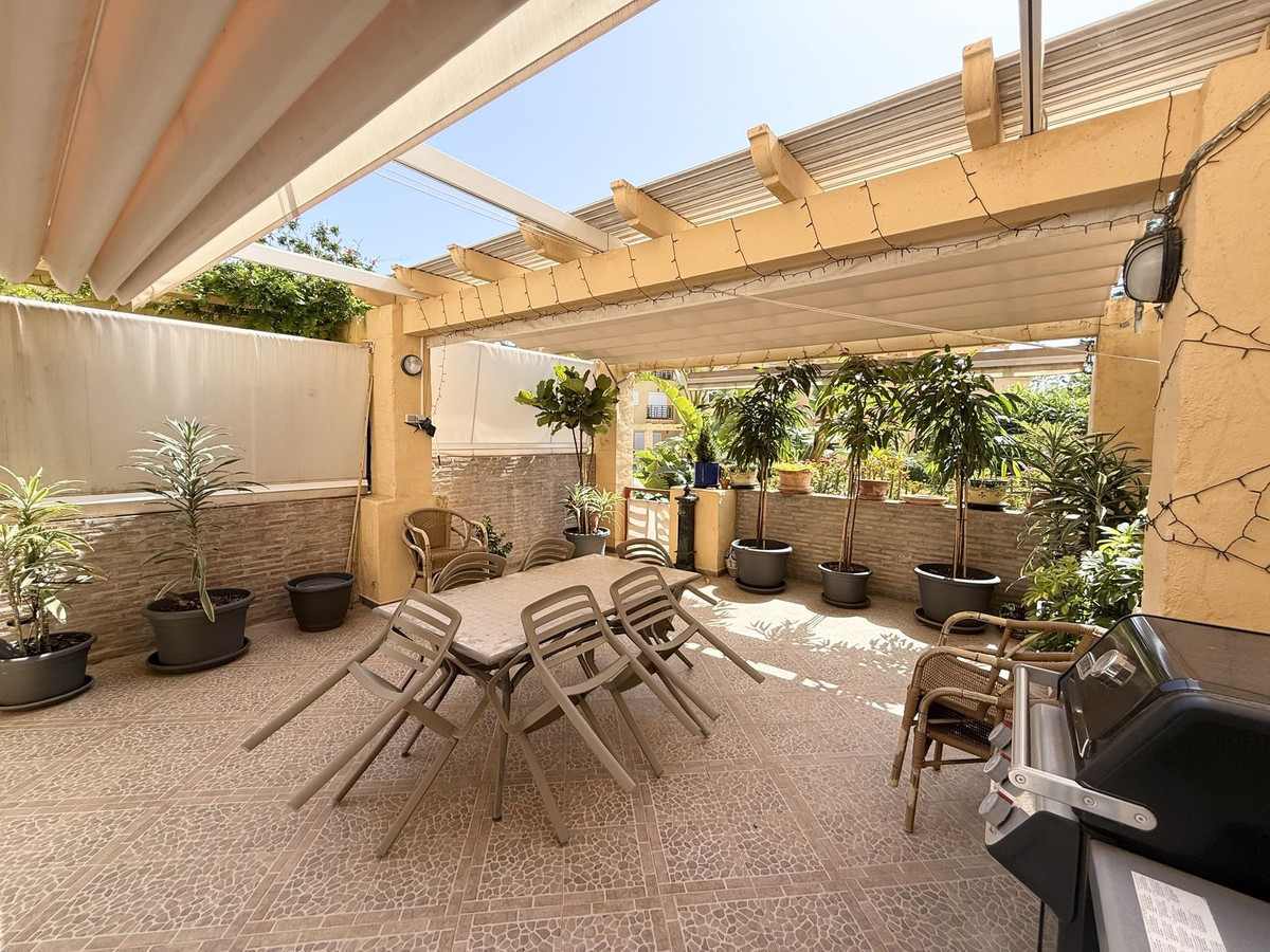 3 Bed Townhouse for sale in Selwo Costa Del Sol, Málaga, Spain