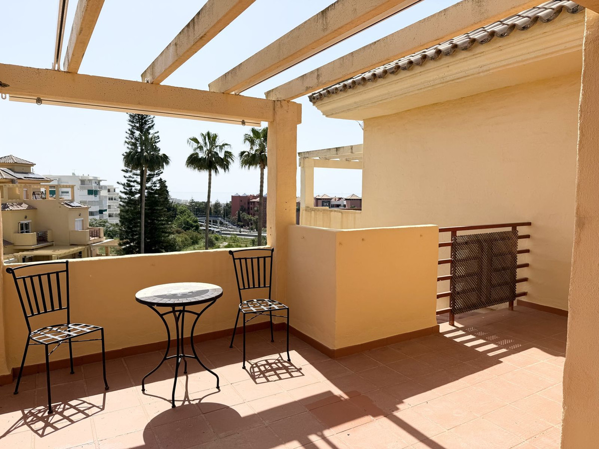 3 Bed Townhouse for sale in Selwo Costa Del Sol, Málaga, Spain