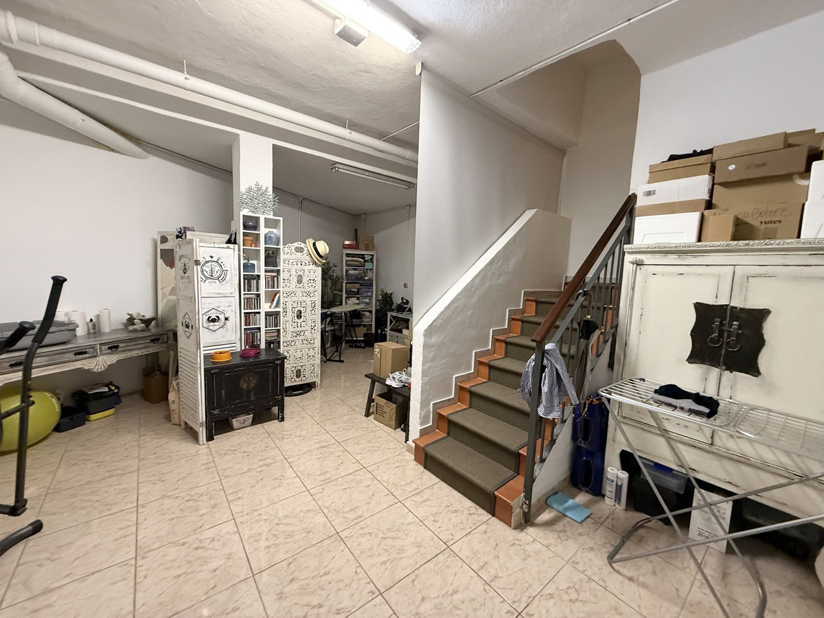 3 Bed Townhouse for sale in Selwo Costa Del Sol, Málaga, Spain