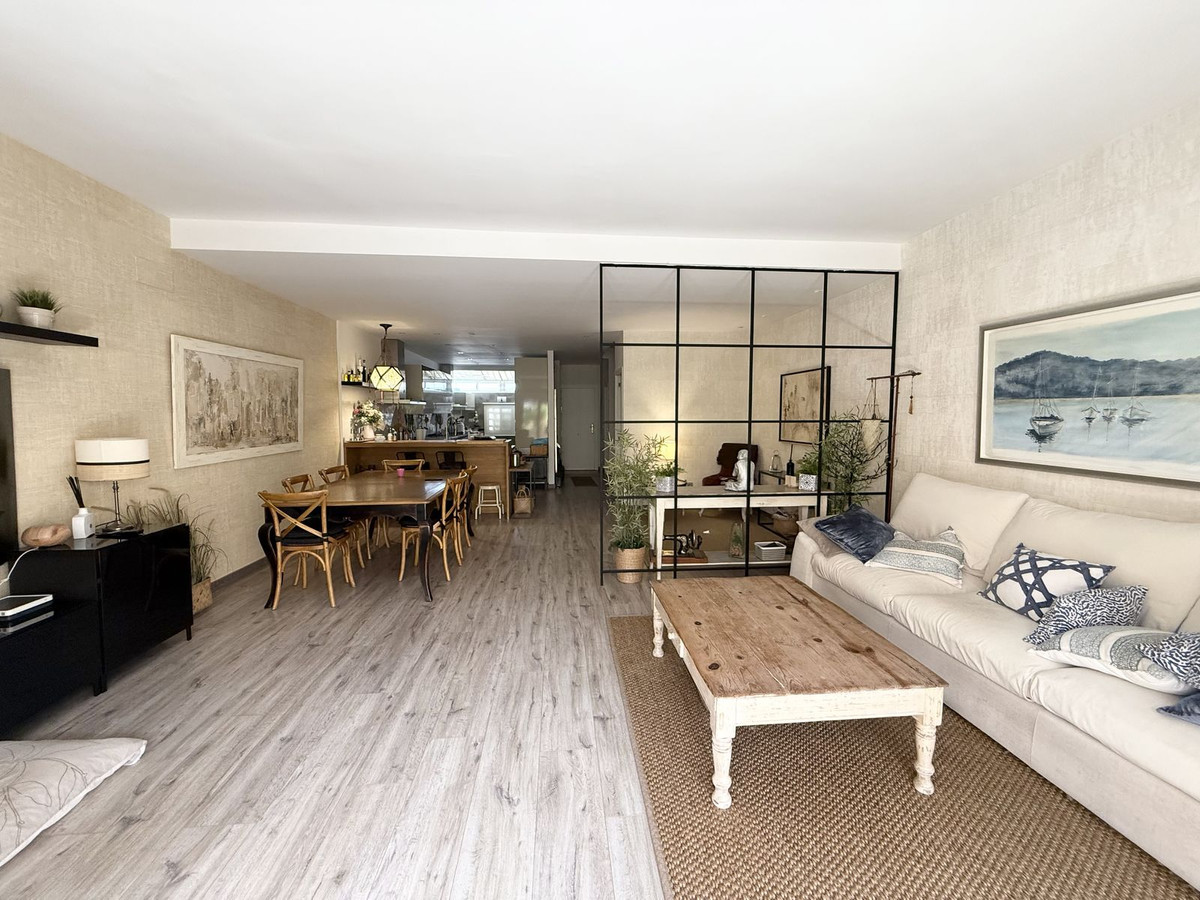 3 Bed Townhouse for sale in Selwo Costa Del Sol, Málaga, Spain