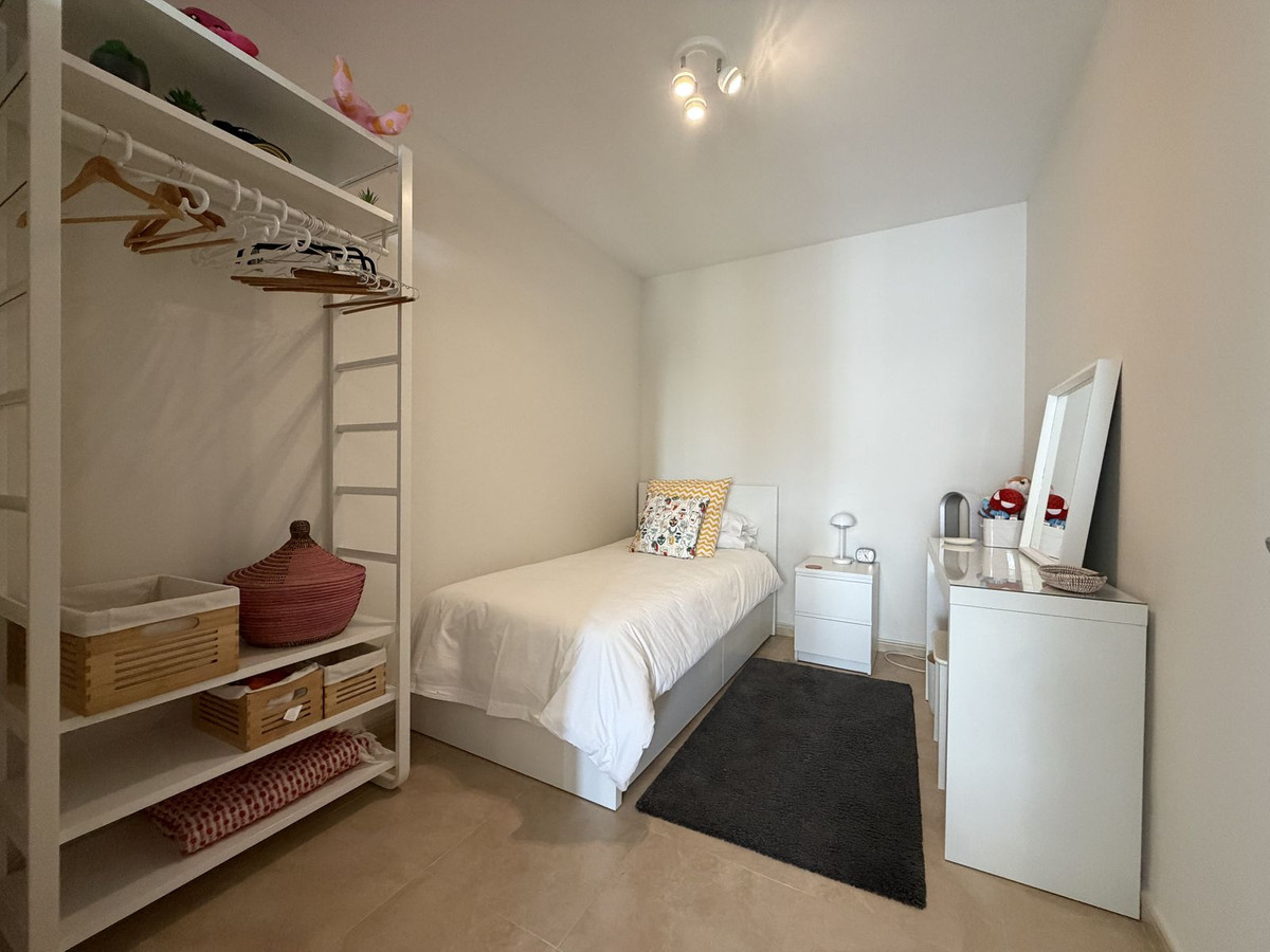 Se vende Villa - Chalet de 4 dormitorios en Costa Del Sol, Málaga, España