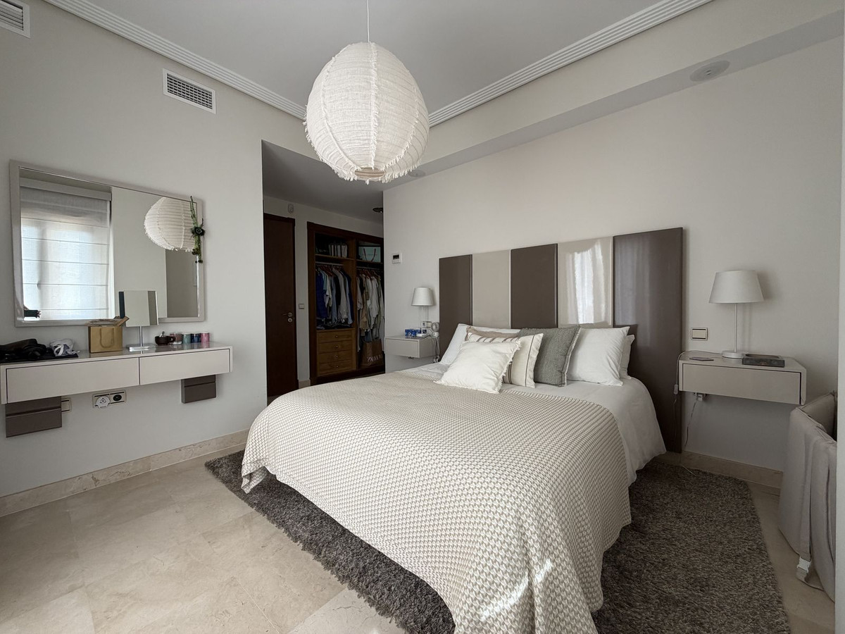 Se vende Villa - Chalet de 4 dormitorios en Costa Del Sol, Málaga, España