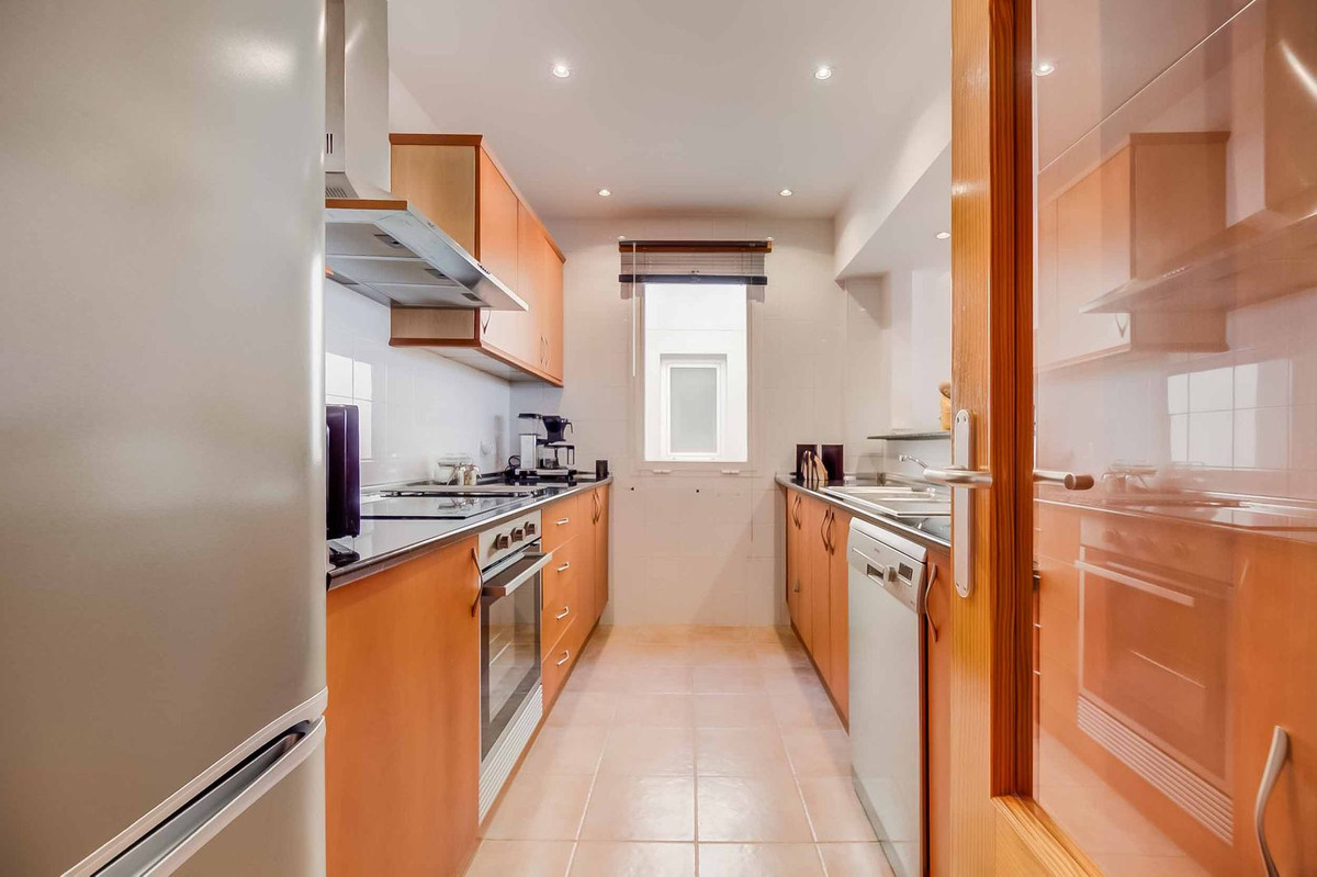 2 Bed Apartment for sale in Benalmadena Costa Del Sol, Málaga, Spain