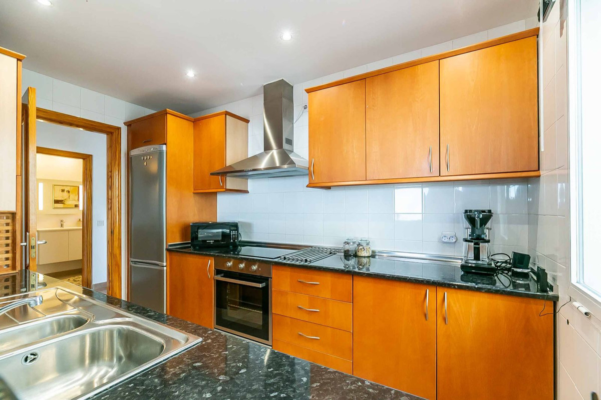 2 Bed Apartment for sale in Benalmadena Costa Del Sol, Málaga, Spain