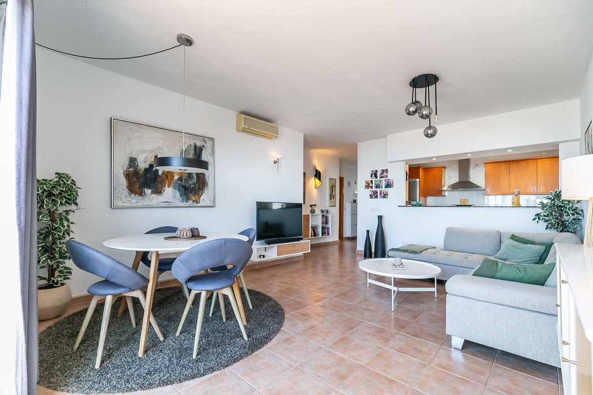 2 Bed Apartment for sale in Benalmadena Costa Del Sol, Málaga, Spain