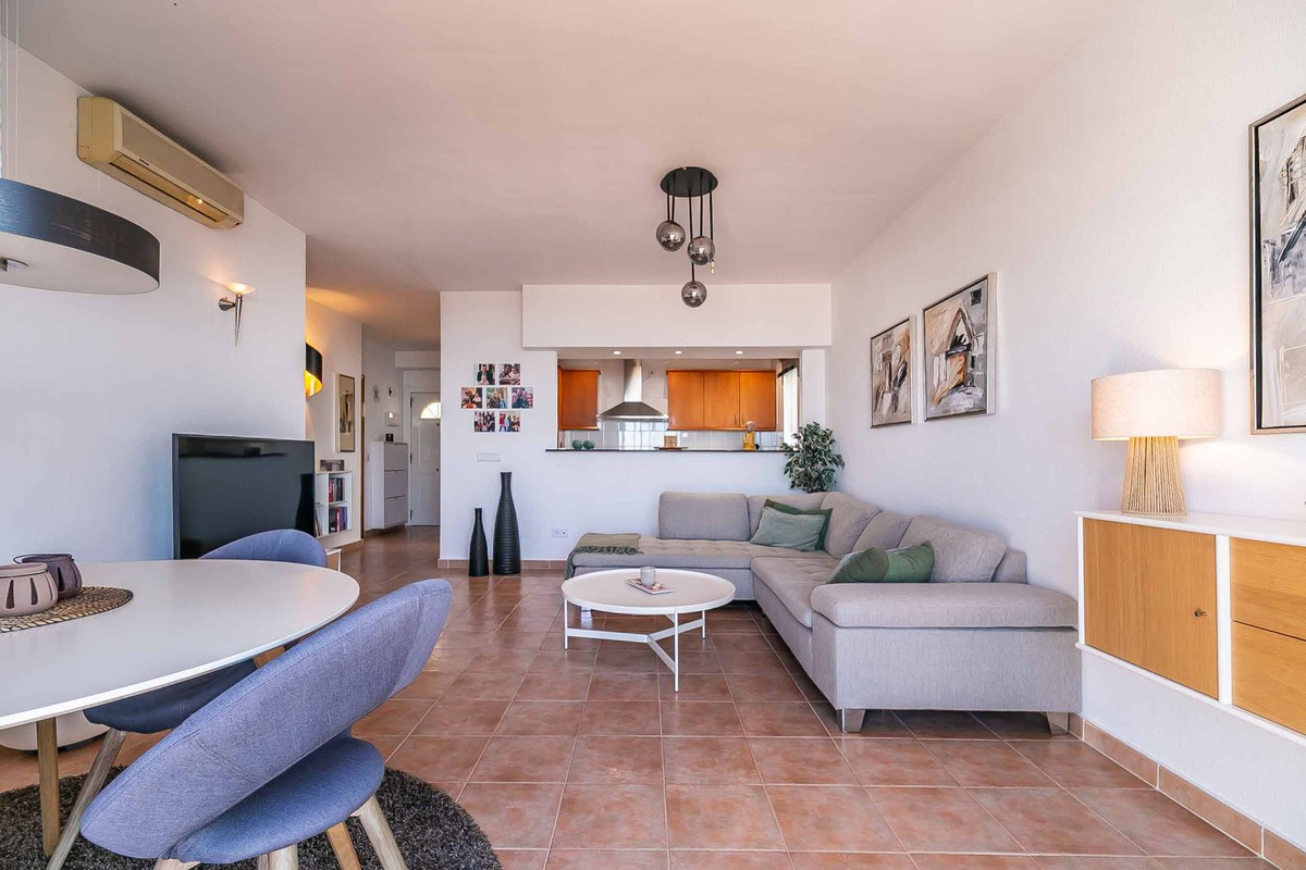 2 Bed Apartment for sale in Benalmadena Costa Del Sol, Málaga, Spain