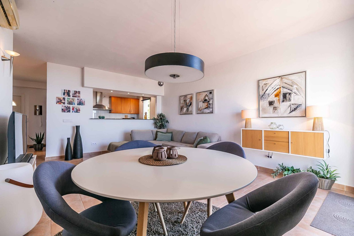 2 Bed Apartment for sale in Benalmadena Costa Del Sol, Málaga, Spain