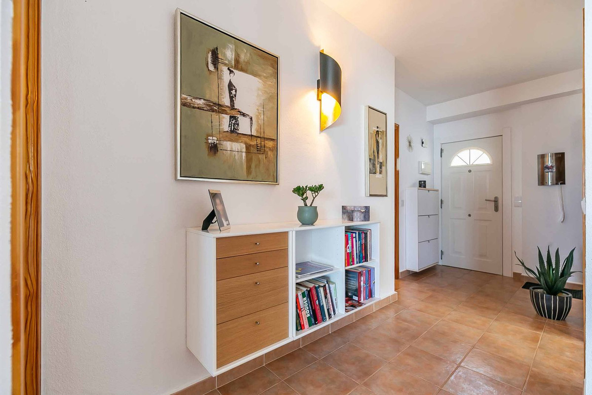 2 Bed Apartment for sale in Benalmadena Costa Del Sol, Málaga, Spain