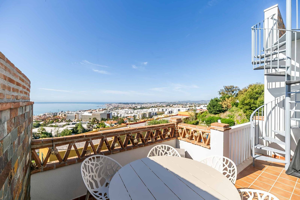 2 Bed Apartment for sale in Benalmadena Costa Del Sol, Málaga, Spain