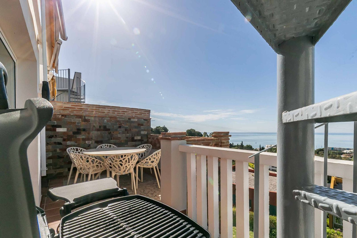 2 Bed Apartment for sale in Benalmadena Costa Del Sol, Málaga, Spain
