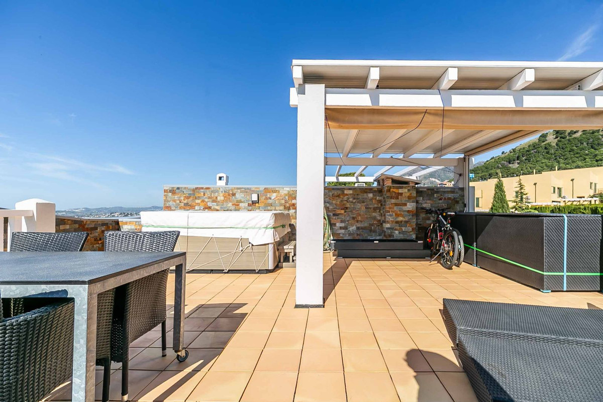 2 Bed Apartment for sale in Benalmadena Costa Del Sol, Málaga, Spain