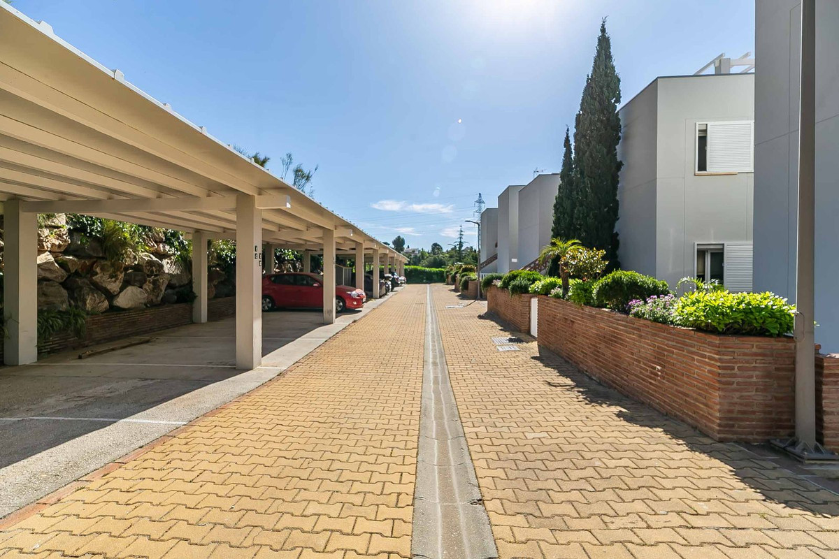 2 Bed Apartment for sale in Benalmadena Costa Del Sol, Málaga, Spain