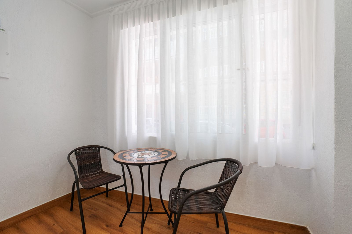 2 Bed Apartment for sale in Torrevieja Costa Blanca, Alicante, Spain