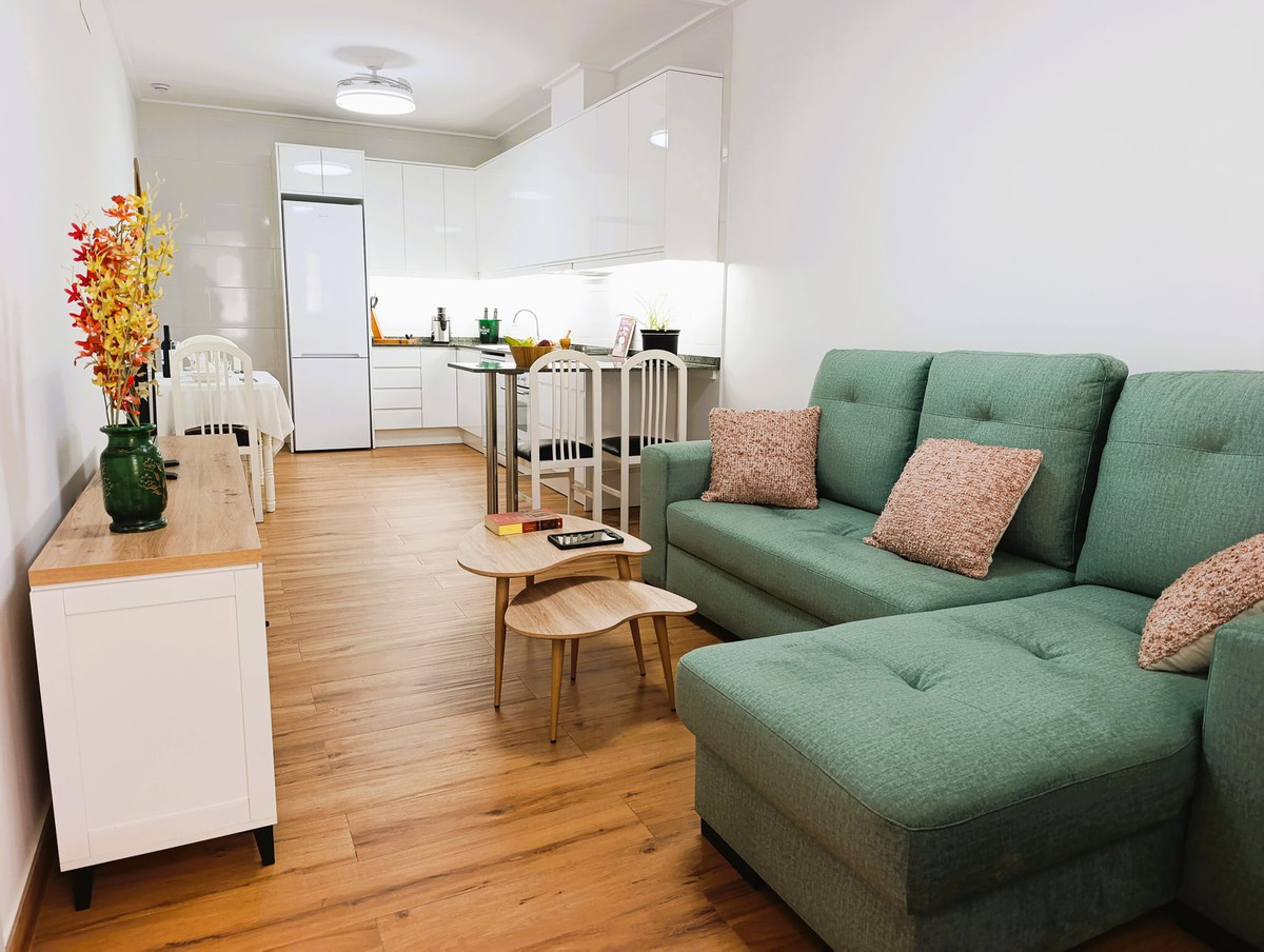 2 Bed Apartment for sale in Torrevieja Costa Blanca, Alicante, Spain
