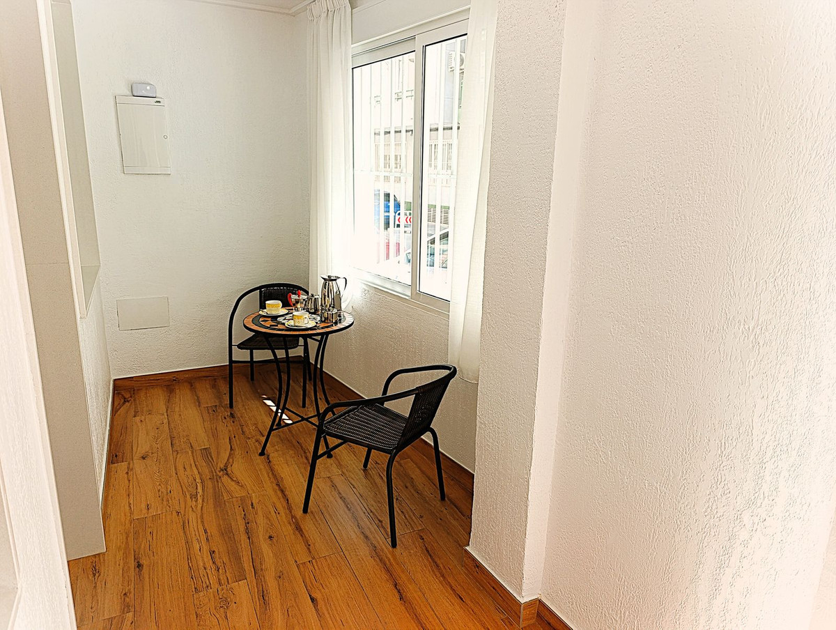 2 Bed Apartment for sale in Torrevieja Costa Blanca, Alicante, Spain