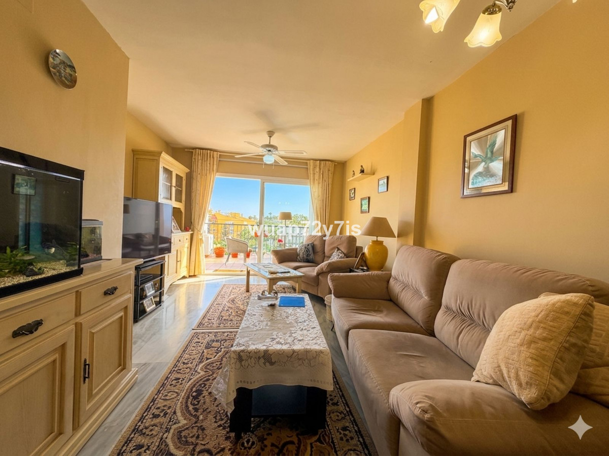 Se vende Apartamento Planta Media de 2 dormitorios en Costa Del Sol, Málaga, España