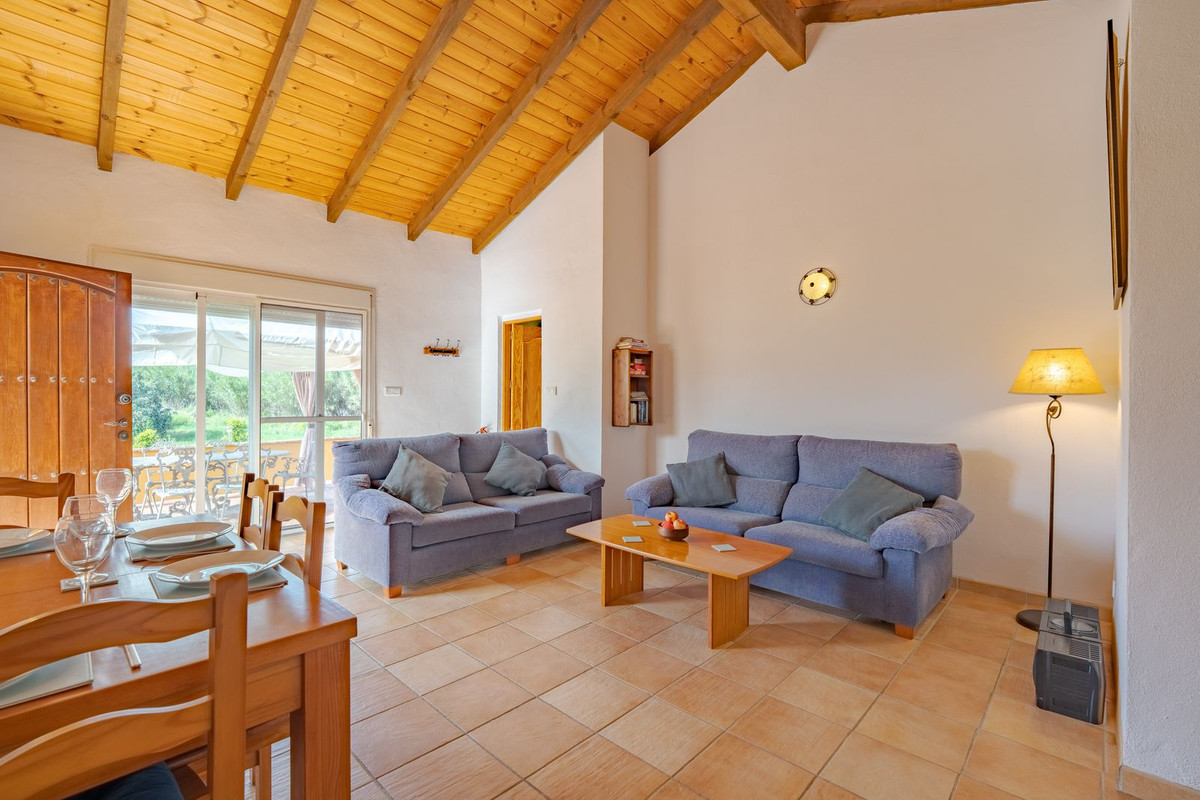5 Bed Townhouse for sale in Coín Costa Del Sol, Málaga, Spain