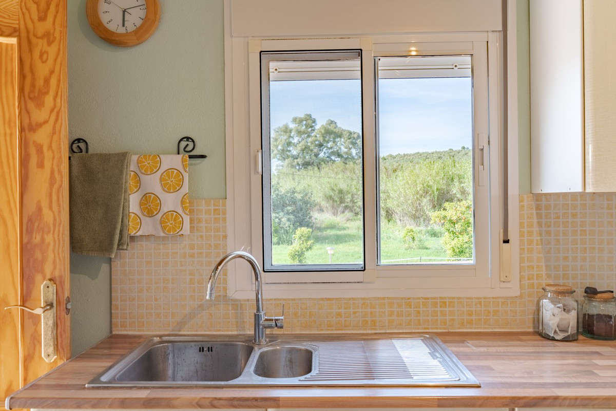 5 Bed Townhouse for sale in Coín Costa Del Sol, Málaga, Spain
