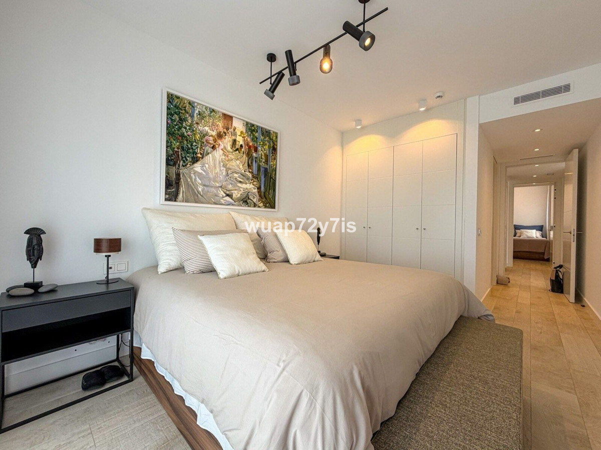 2 Bed Apartment for sale in Casares Costa Del Sol, Málaga, Spain
