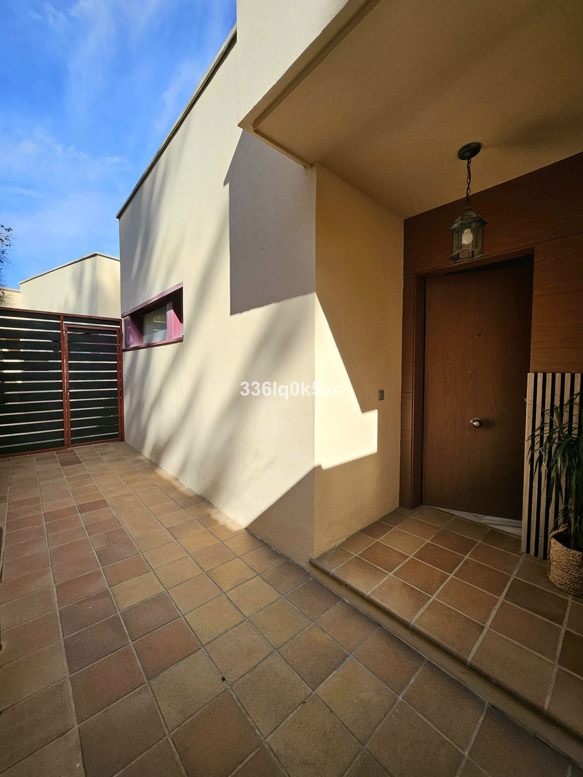 Se vende Villa - Chalet de 3 dormitorios en Costa Del Sol, Málaga, España