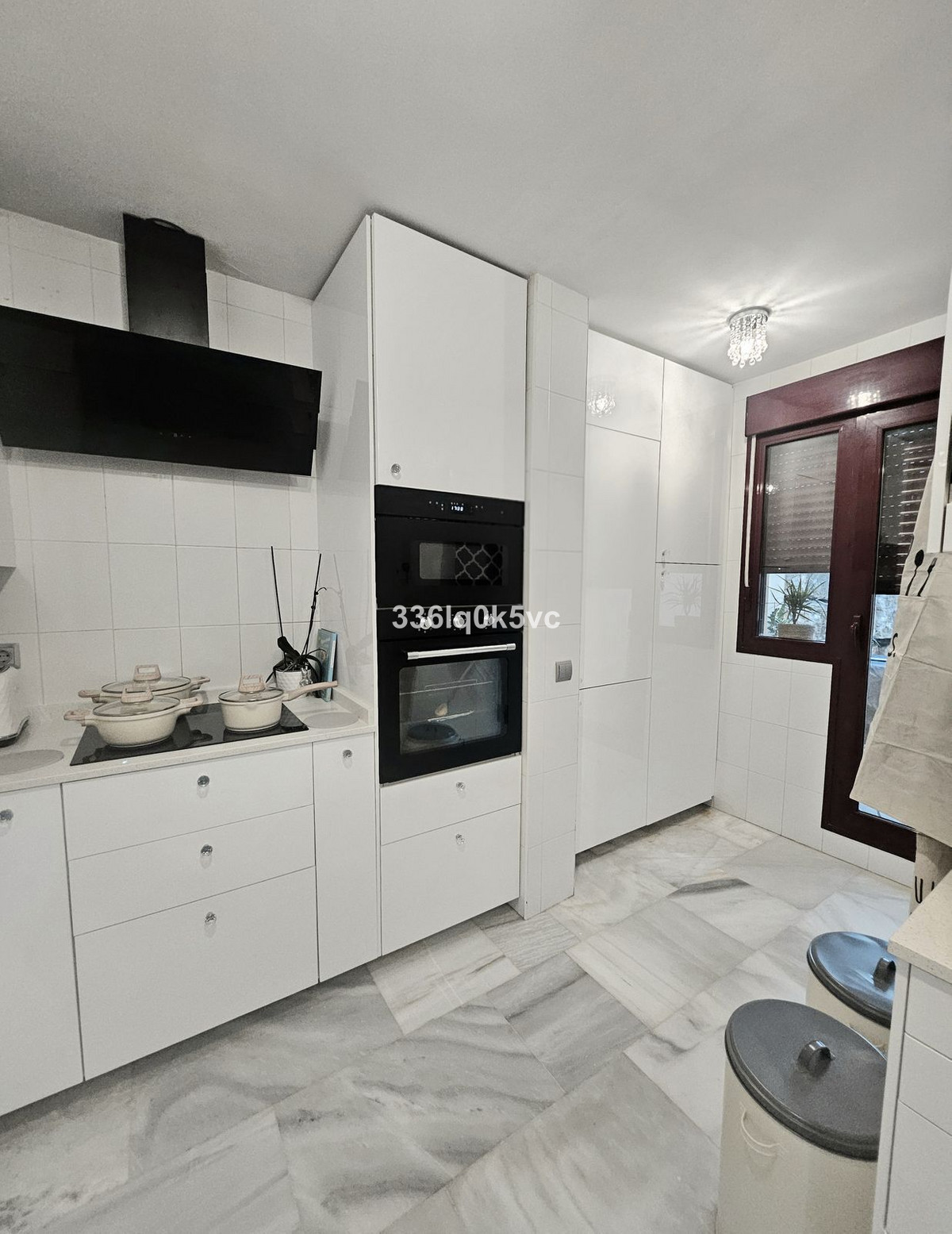 Se vende Villa - Chalet de 3 dormitorios en Costa Del Sol, Málaga, España