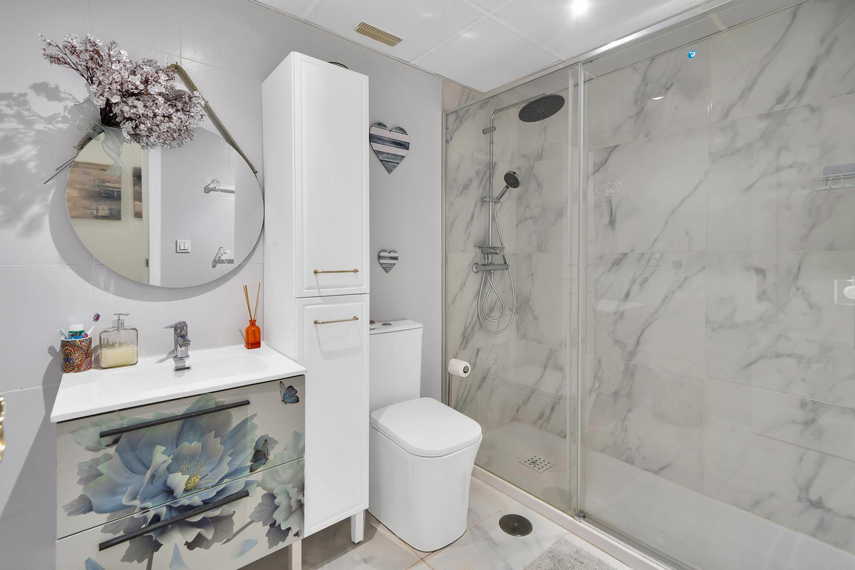 Se vende Ático de 2 dormitorios en Costa Del Sol, Málaga, España