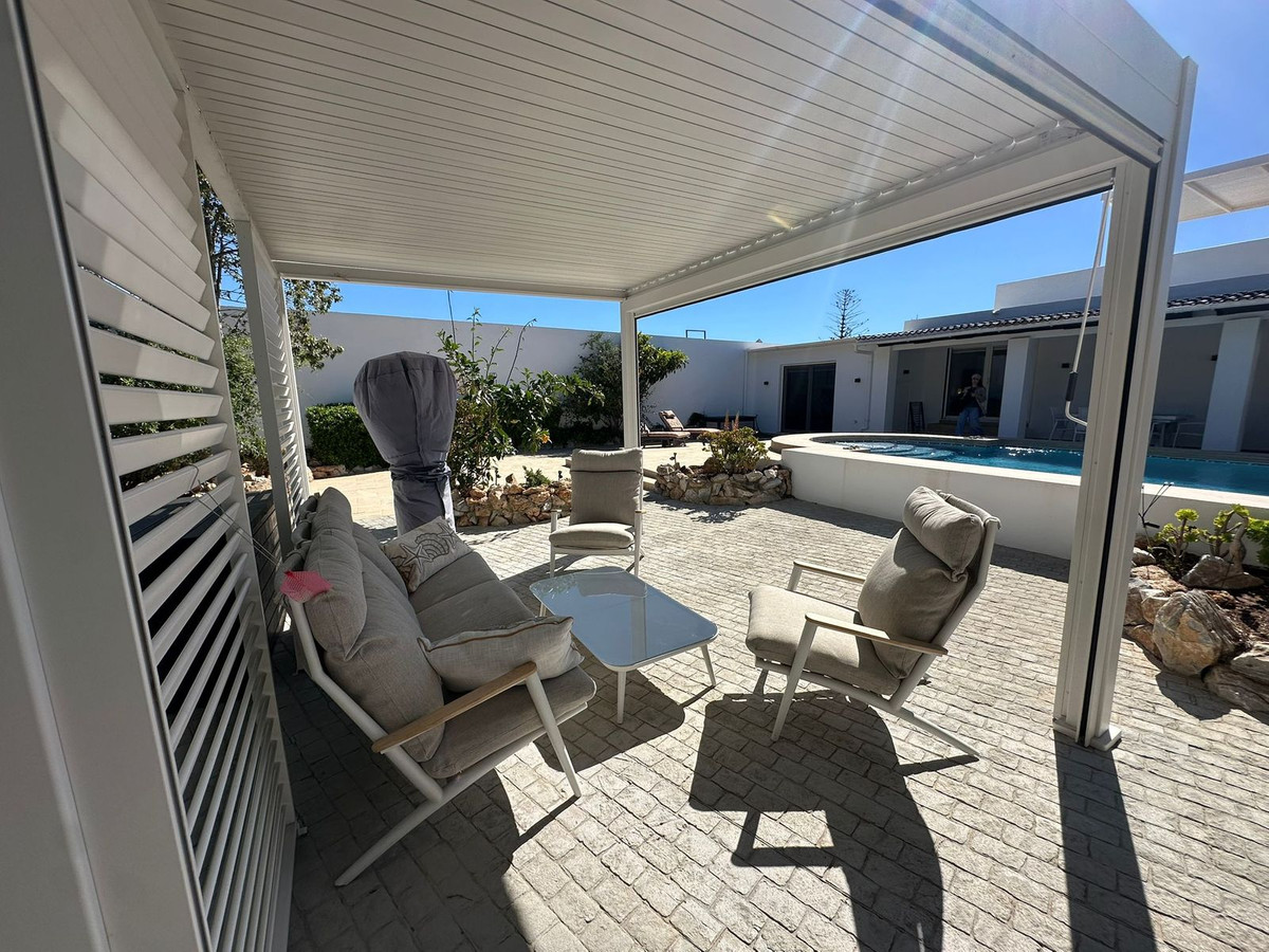 4 Bed Townhouse for sale in Benalmadena Costa Del Sol, Málaga, Spain